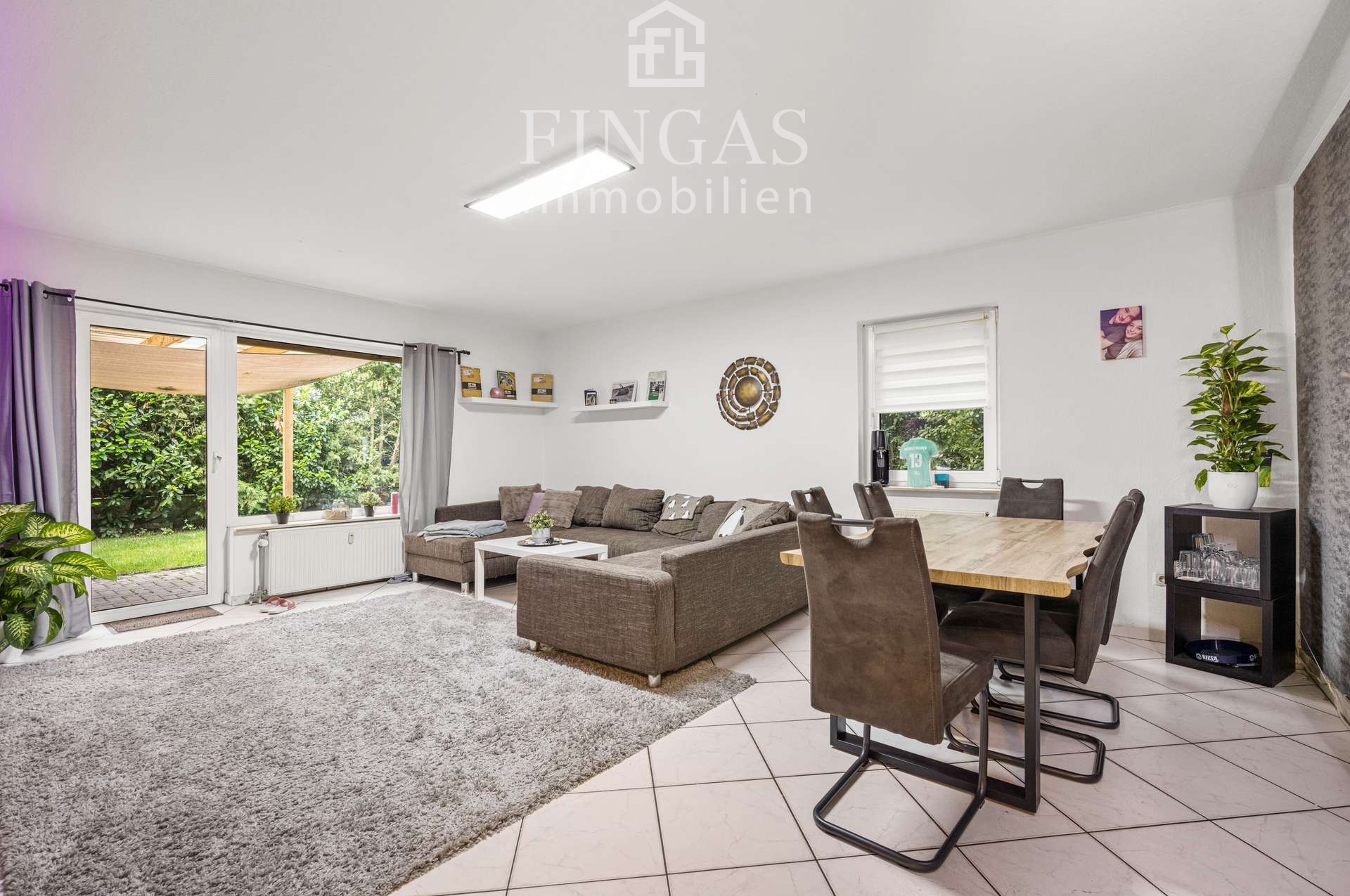 Affinghausen - *** Helle Erdgeschosswohnung mit Terrasse + Garage in Affinghausen ***